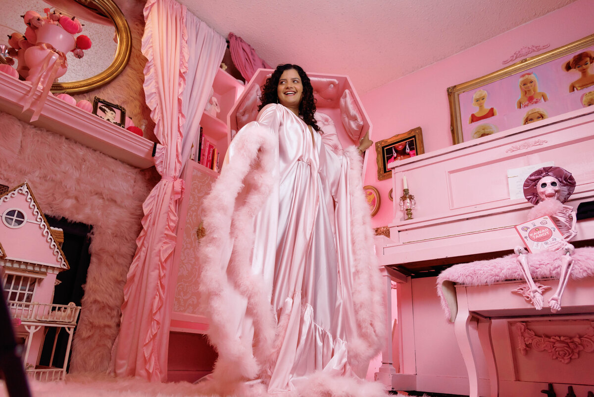 Dallas Dollhaus Pink Coffin-24