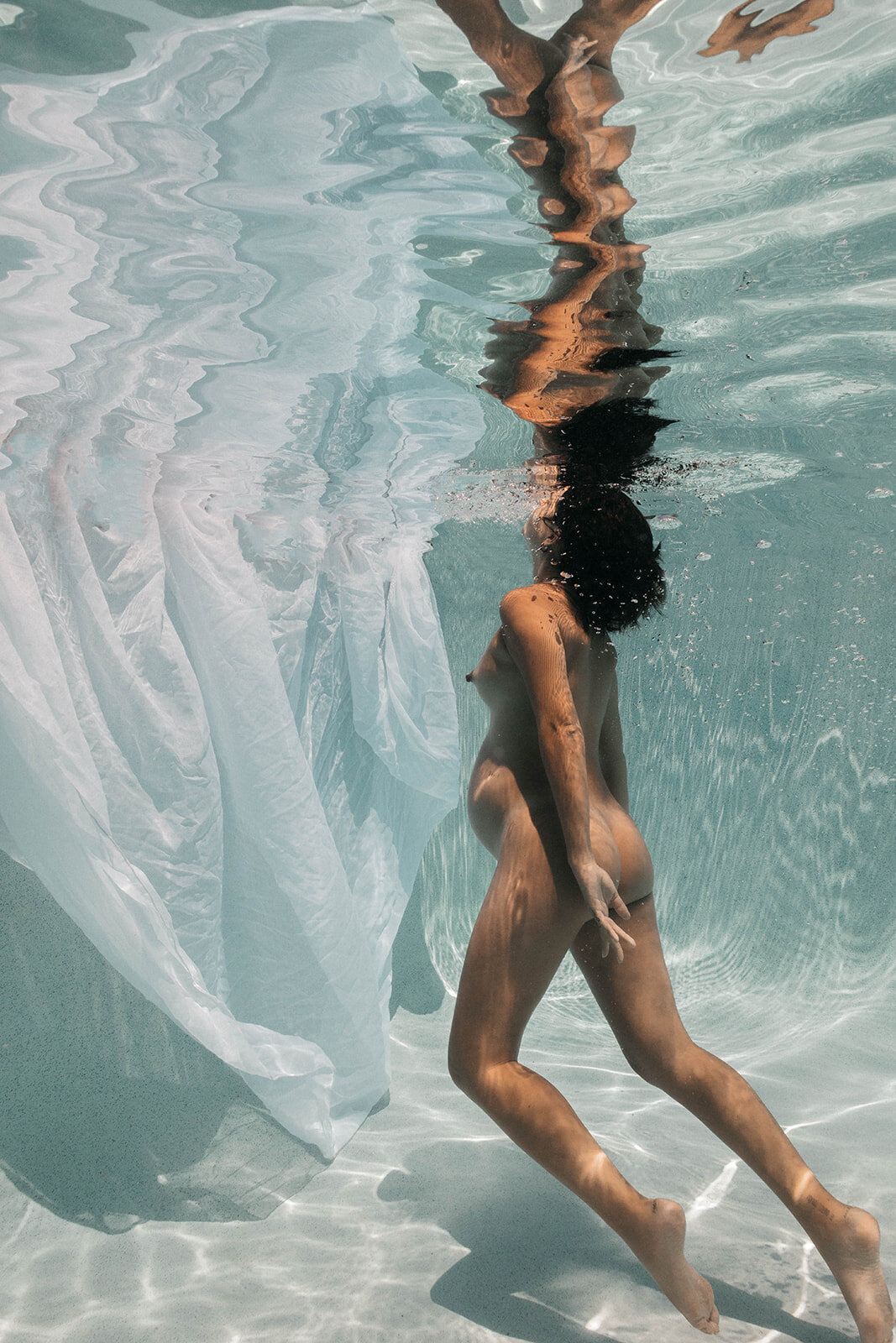 Underwater Maternity Photographer