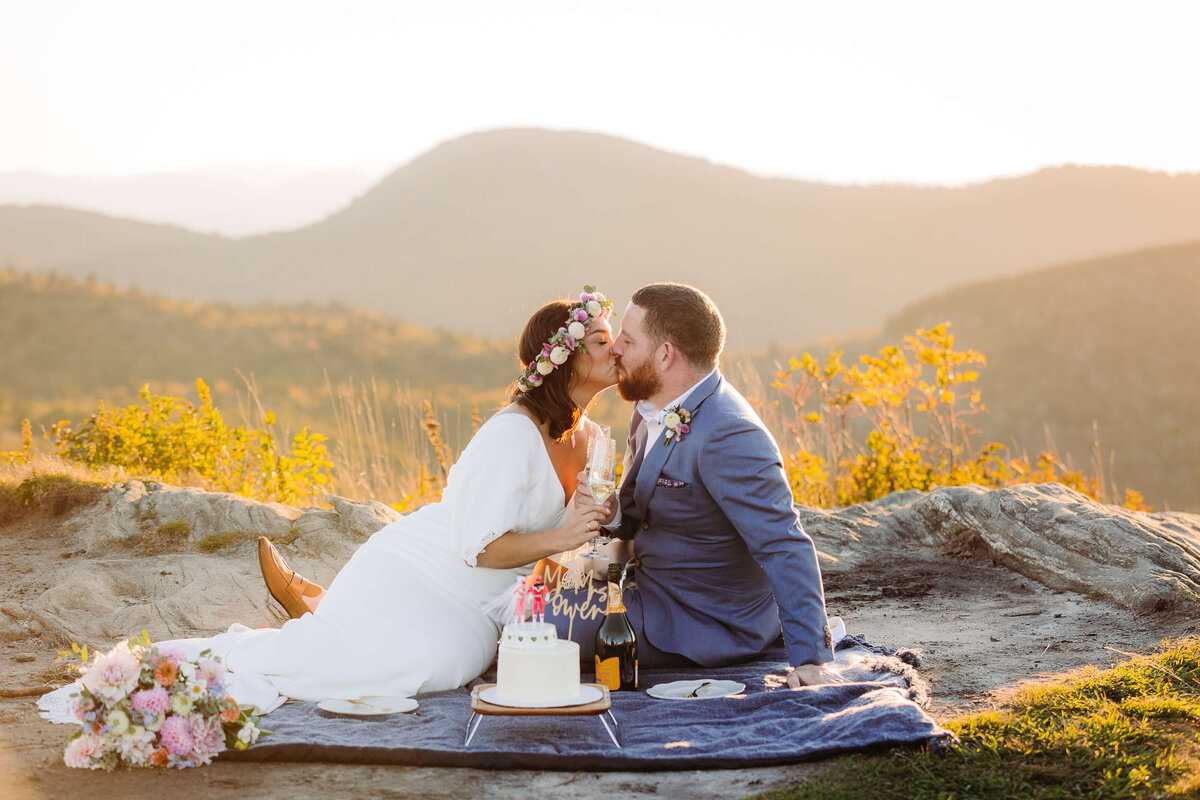 Black-Balsam-NC-Elopement-4