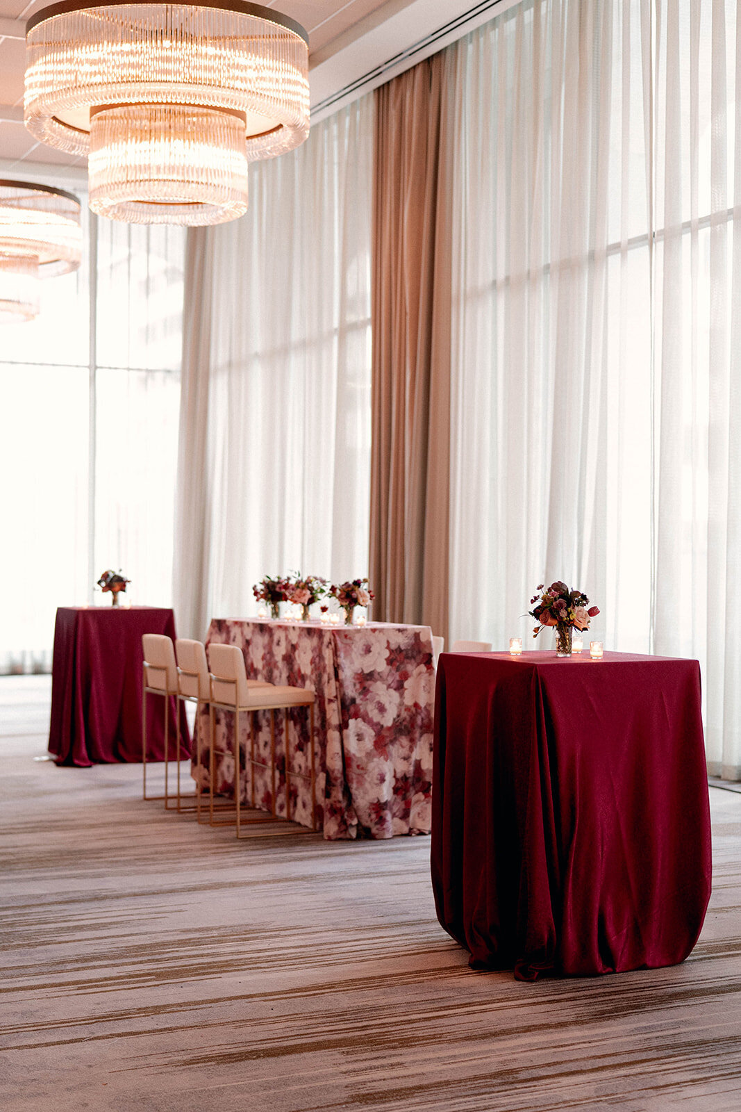 the-thompson-dallas-luxury-wedding--01304