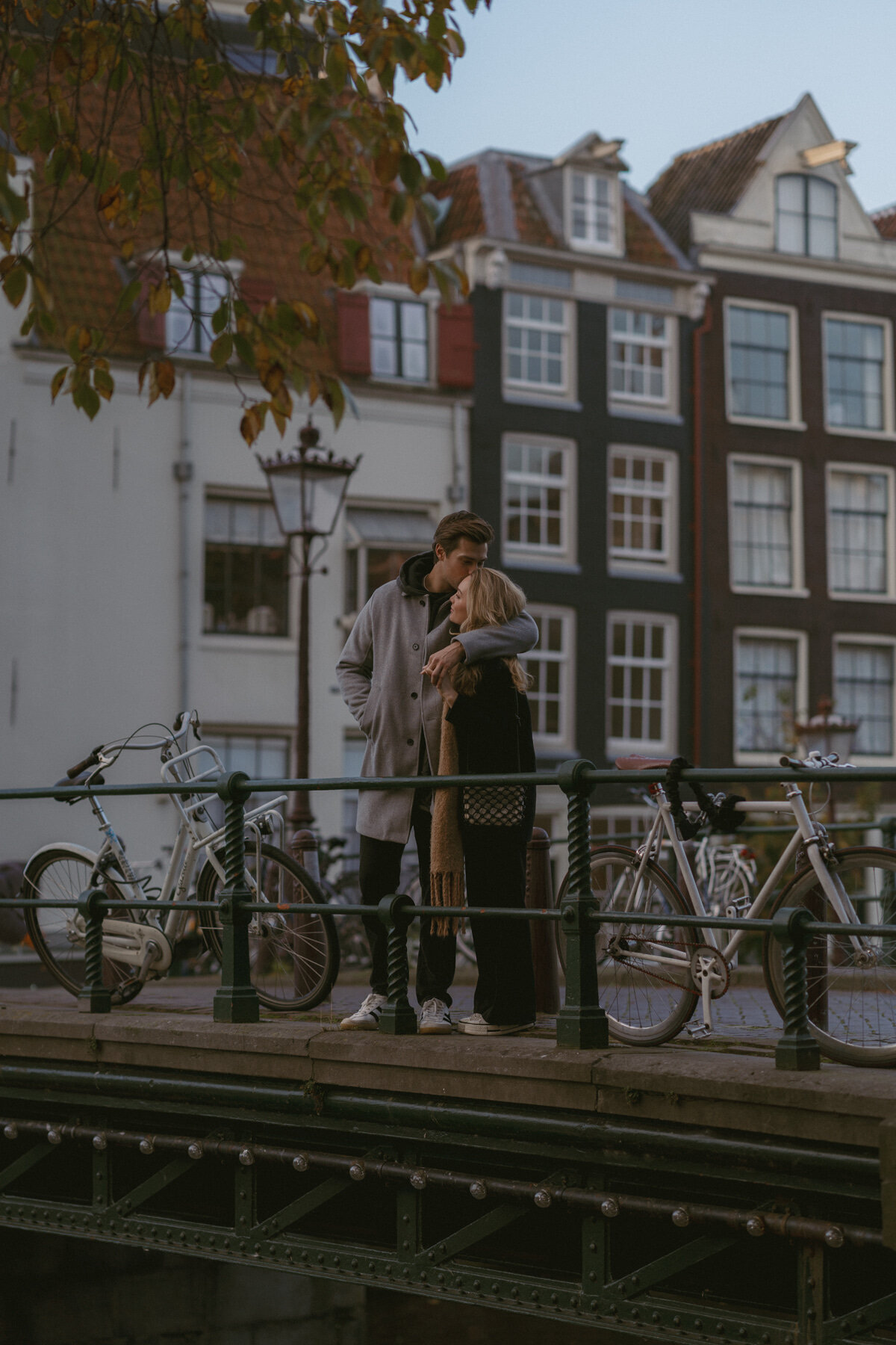 couple-photoshoot-amsterdam-photographer-amsterdam-inhosuecapture-1-8