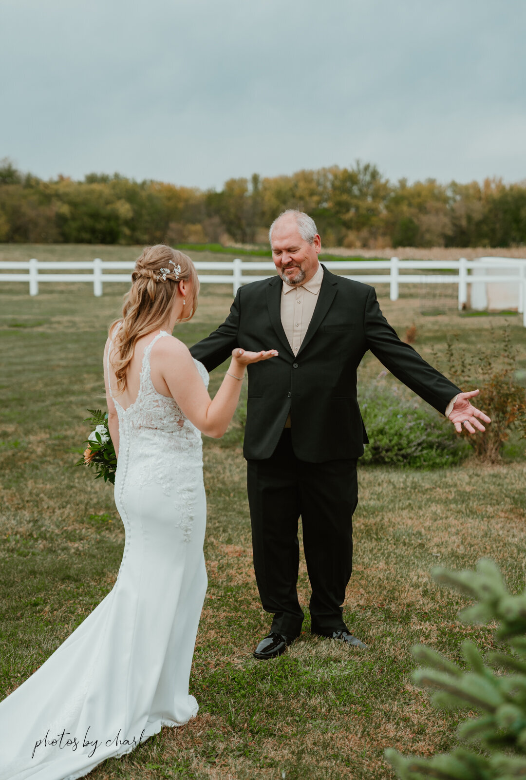 WISCONSIN WEDDING PHOTOGRAPHER-16
