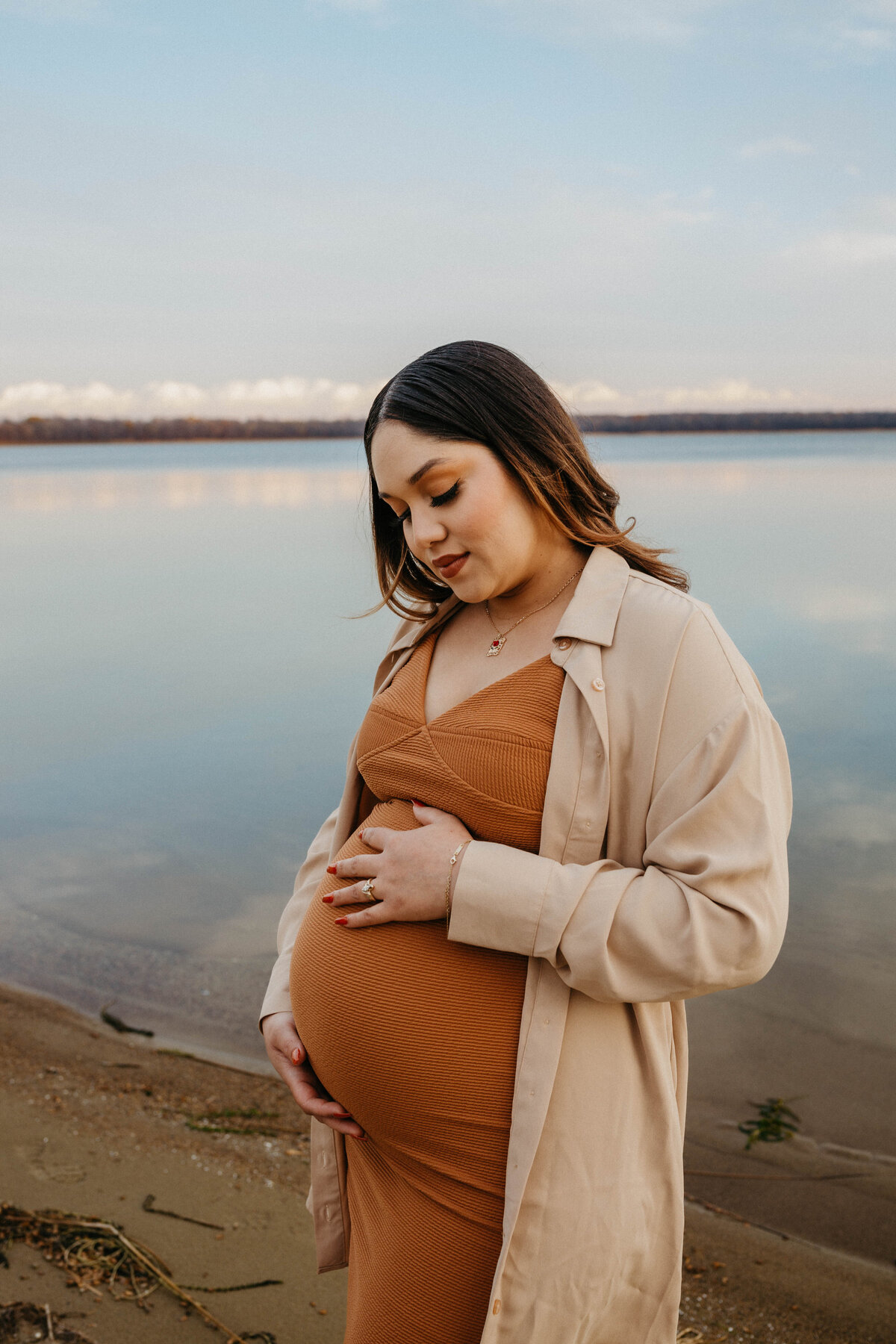 lake-maternity-photos