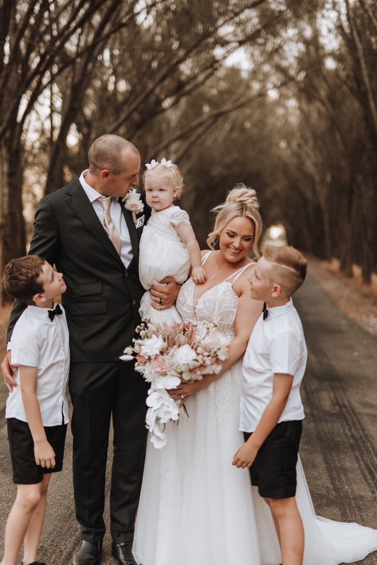 Ella-hackleton-perth-wedding-photographer-27