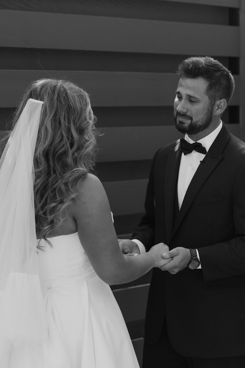 Valerie-Halling-WI-wedding-160310