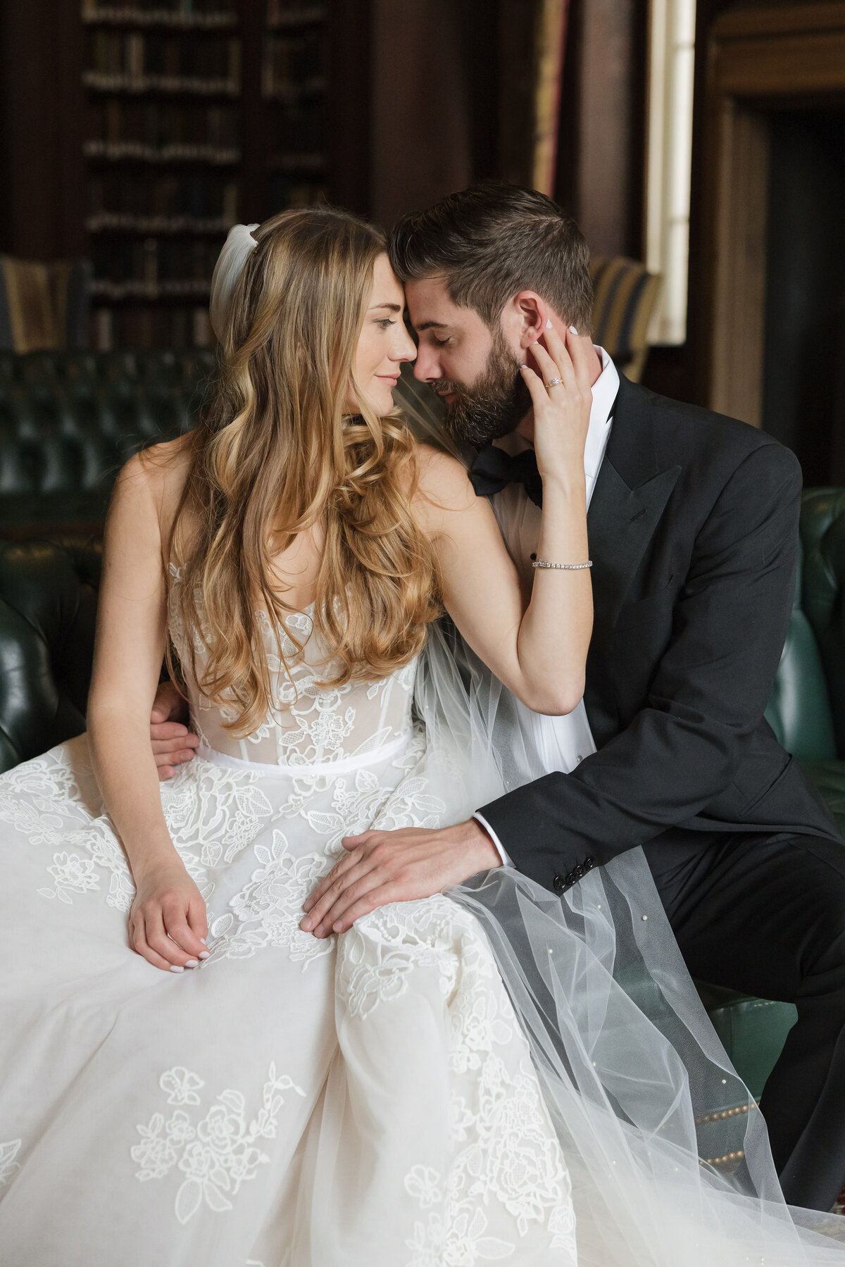 philadelphia-union-league-luxury-wedding-31