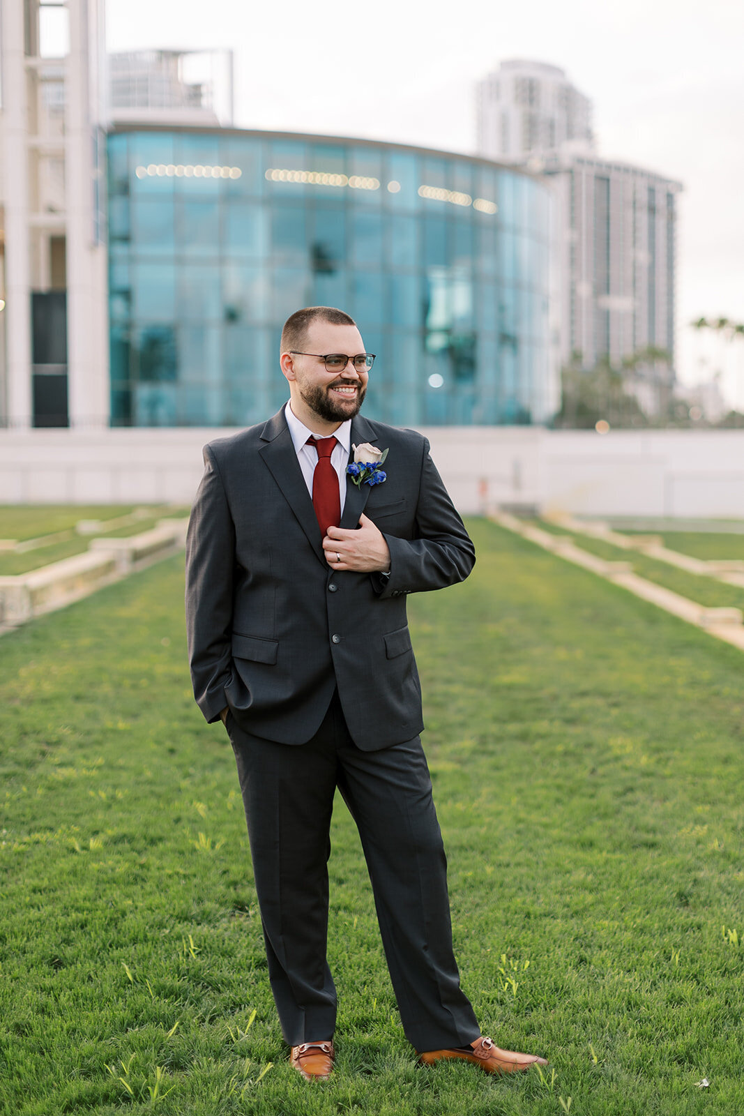 st-pete-elopement-mahaffey-theatre-33