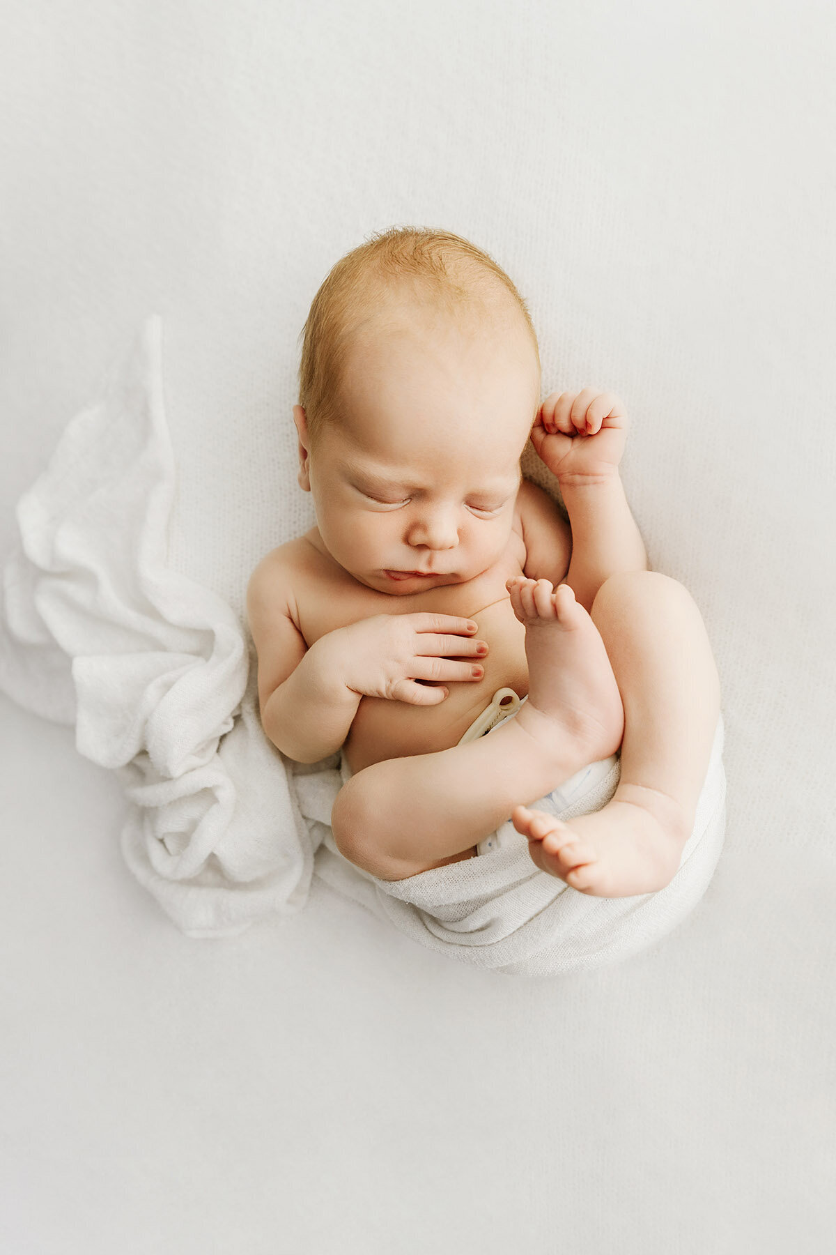 Abu-dhabi-newborn-photographer-dubai-baby-photography-5