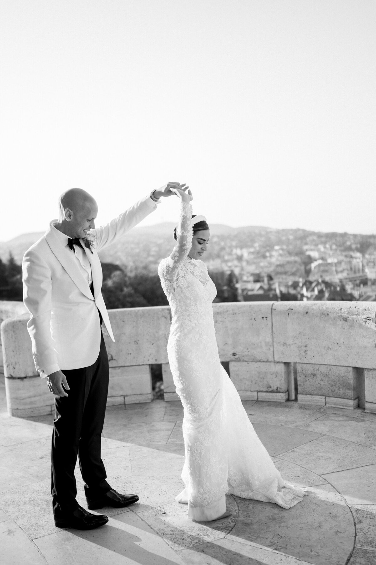 budapest-wedding-fishermans-bastion-2-4