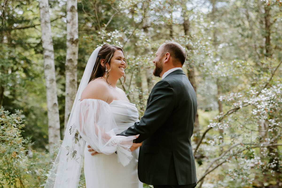 April&Kenneth Previews-41