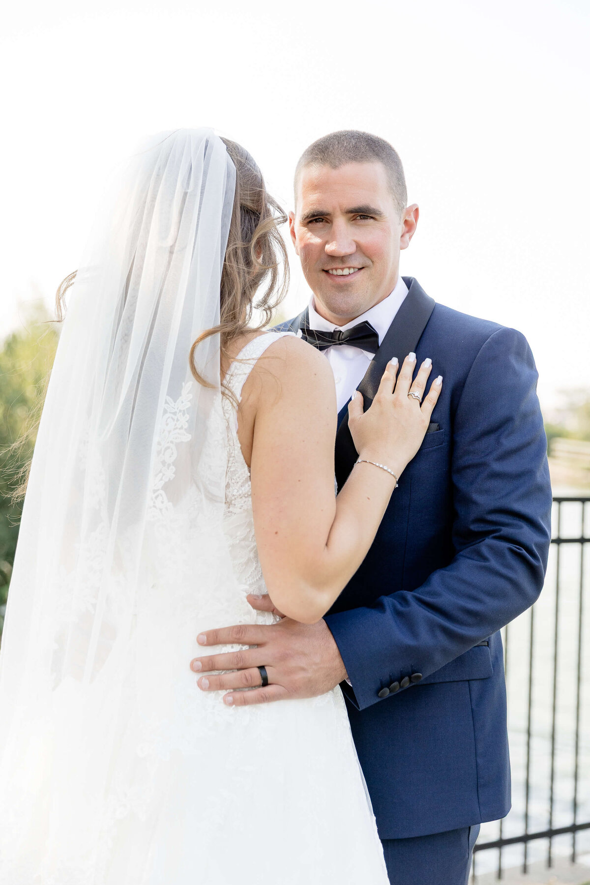 saint albert wedding couples kinsmen community lacombe lake dani alyssa photography (16)