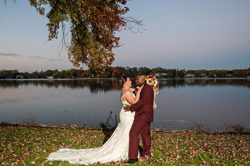 Detroit Wedding Photographer Victoria Wedding Chapel-002