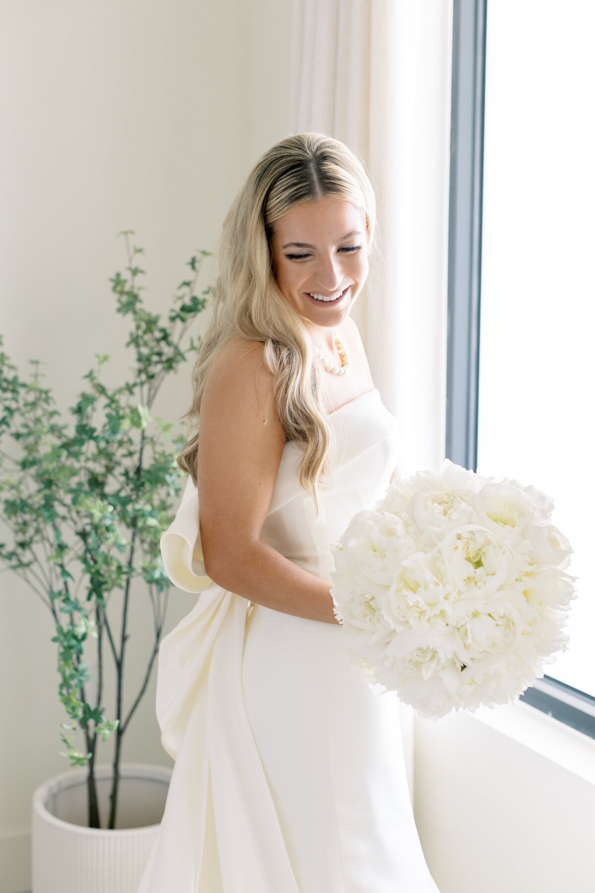 Madi-and-Chandler-Wedding-Day-Emily-Nicole-Photo-47