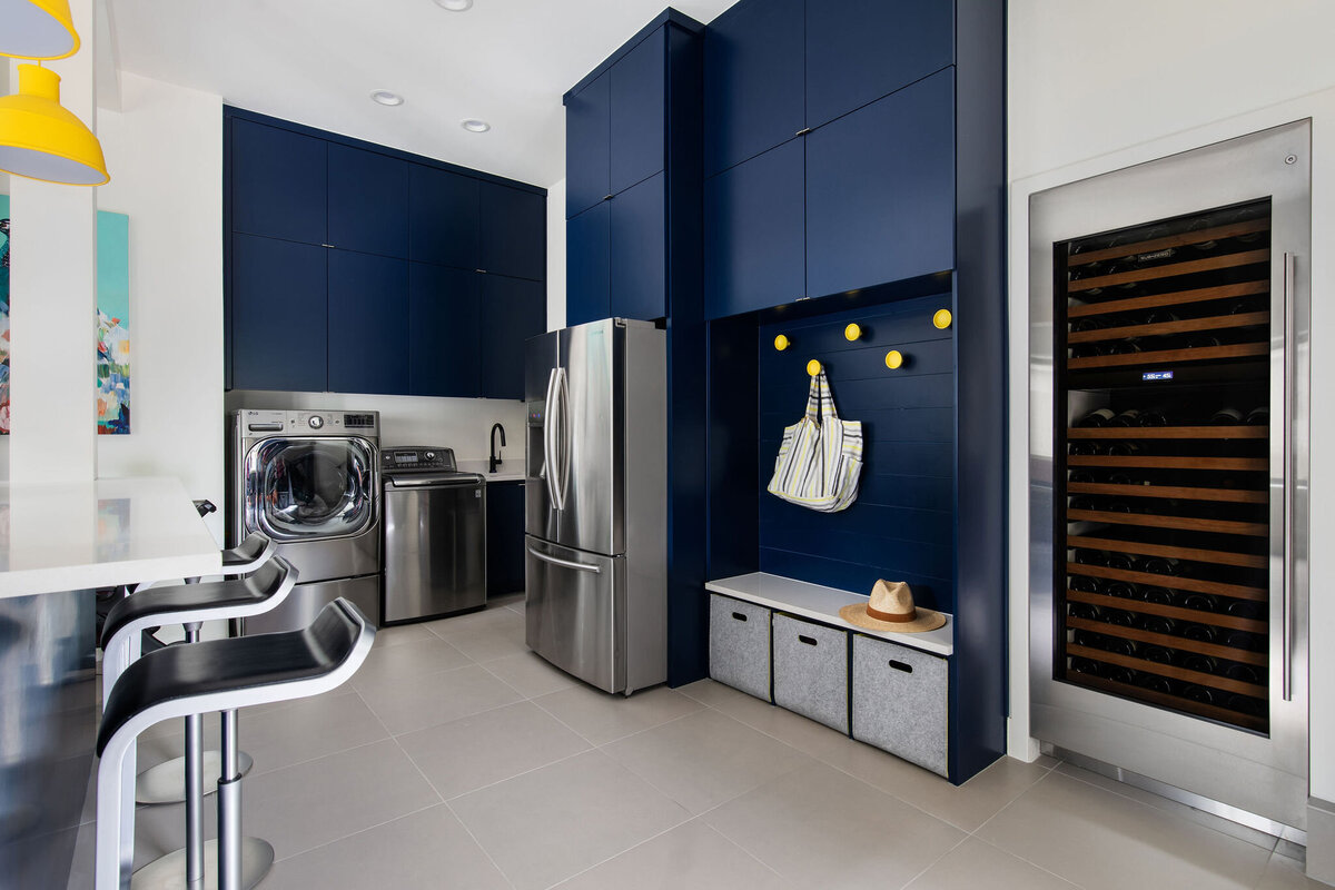 hello-home-modern-navy-cabinetry-multi-functional-home-gym-laundry-room-design-15