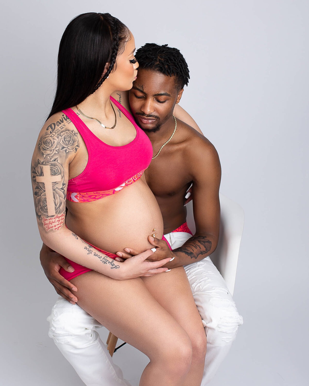 21 Beautiful Maternity Photos - Maternity Picture Ideas for a Pregnancy  Photo Shoot