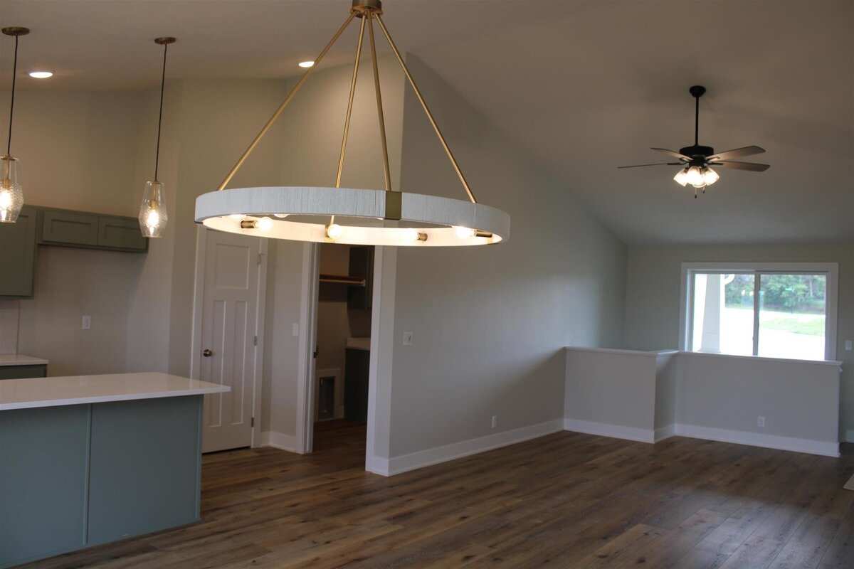 6450 N 13th Court New Construction Home Fixtures