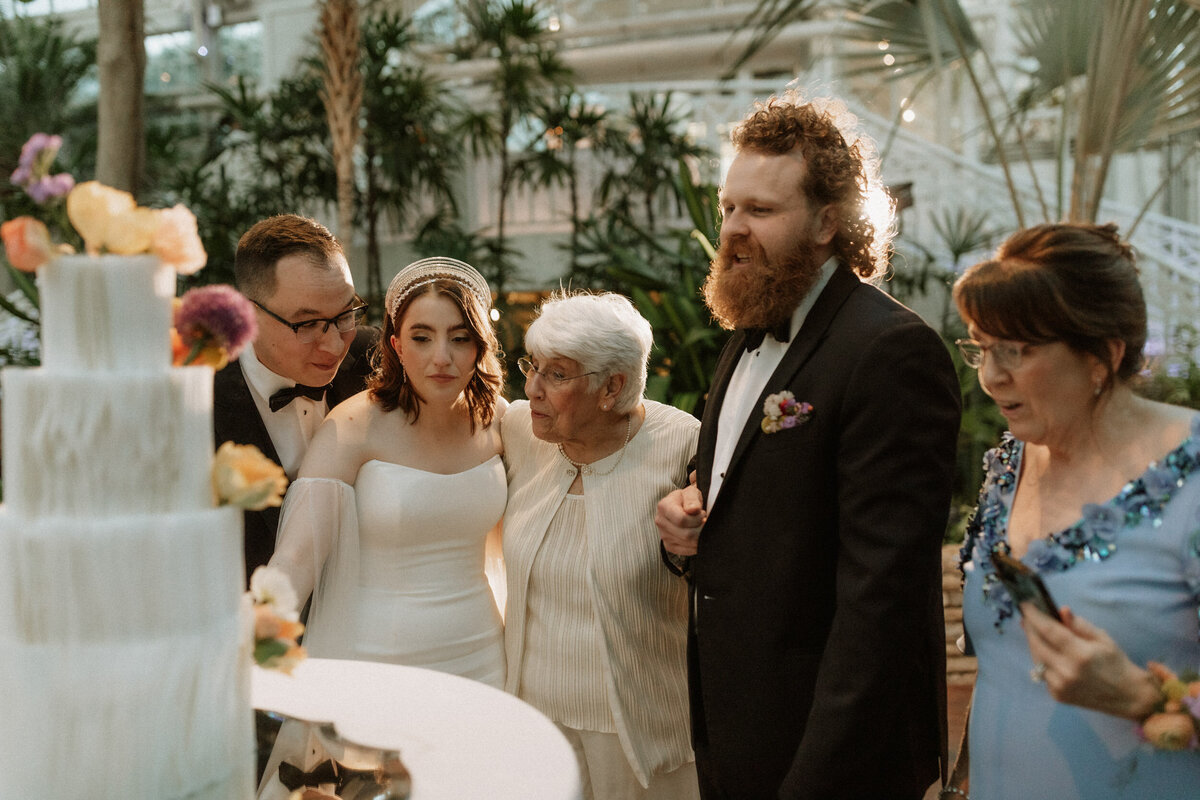 Franklin park conservatory hotel leveque columbus ohio wedding ceremony photographer videographer film documentary midwest -89