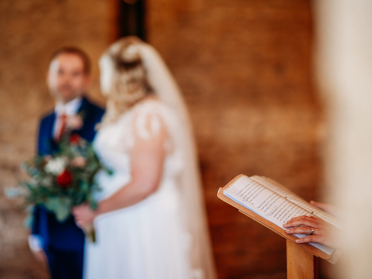 Leanne & Matt (ceremony)-58_websize