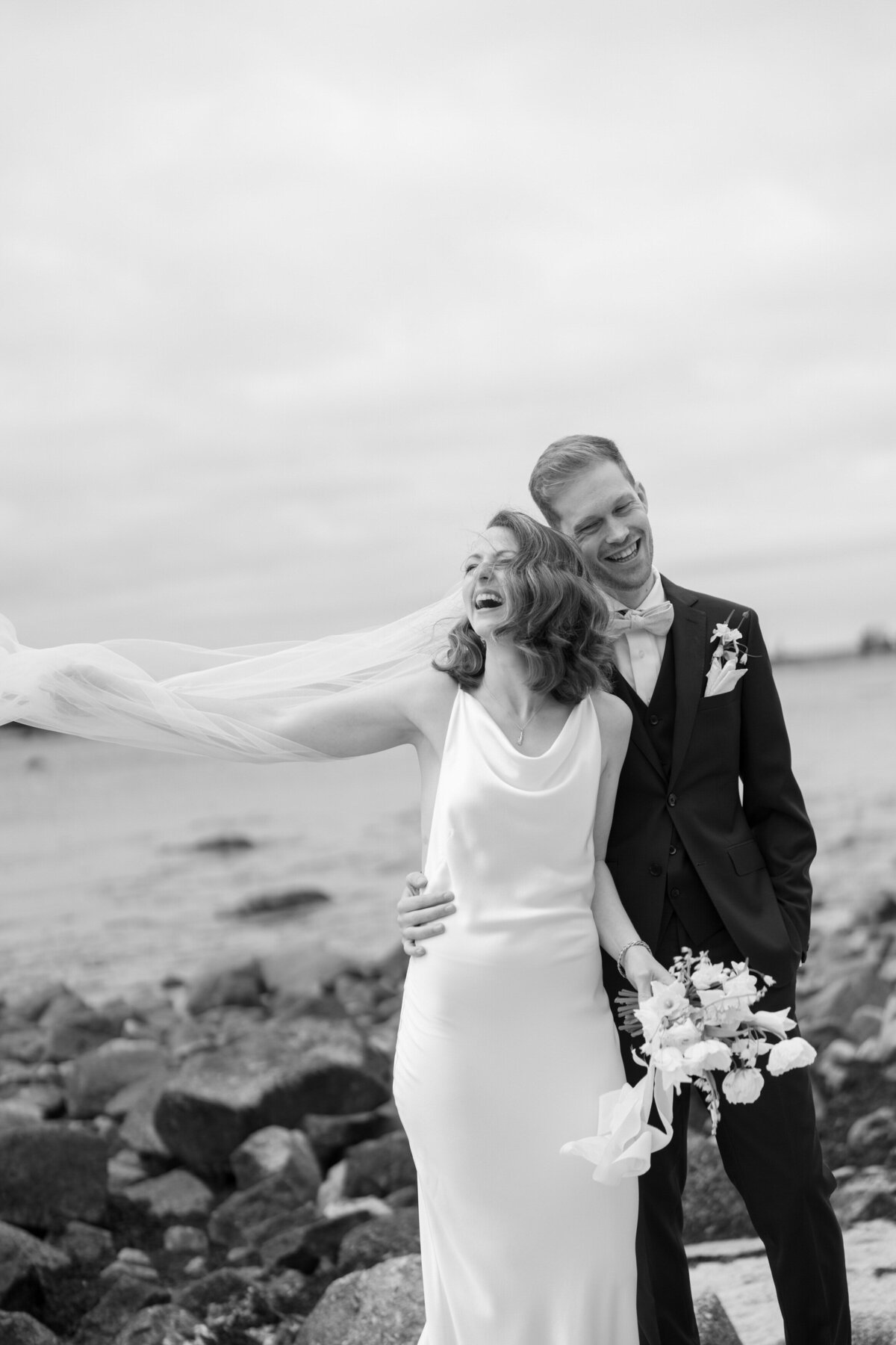 VFWedding_FirstLook_0056