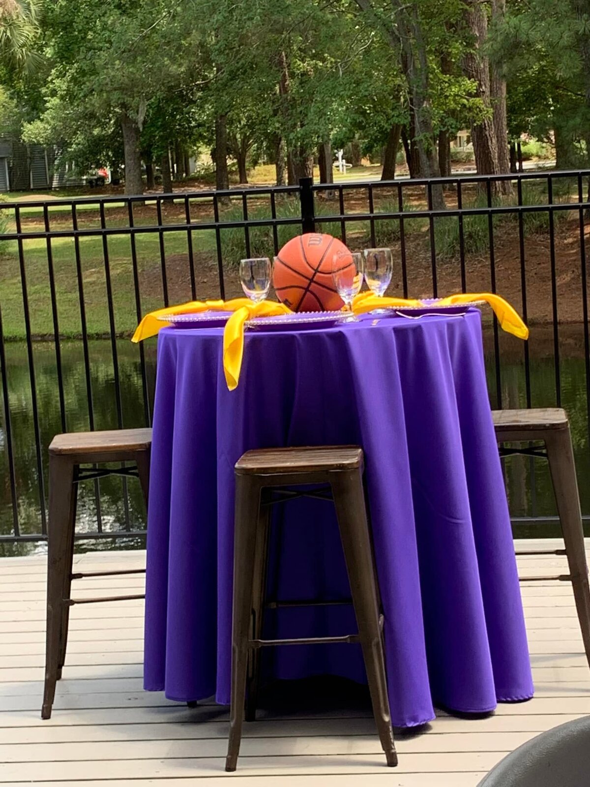 graduation-party-single-table