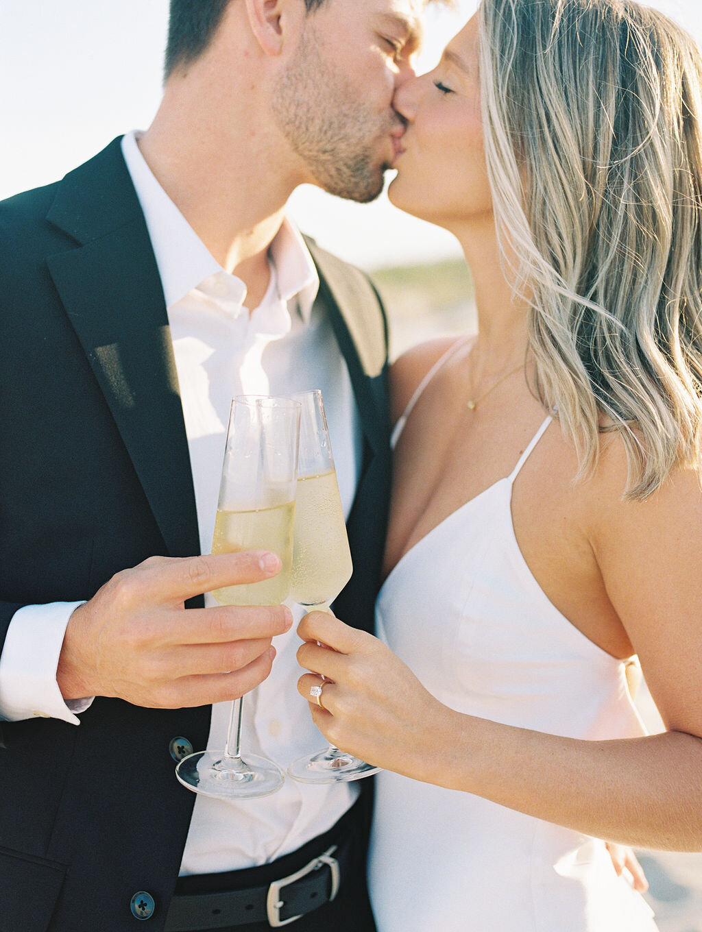 Beachside Engagement | Hannah Constein Photography