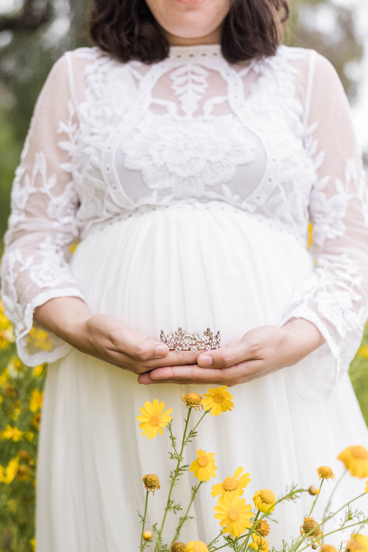 maternity-photography-san-diego-crown