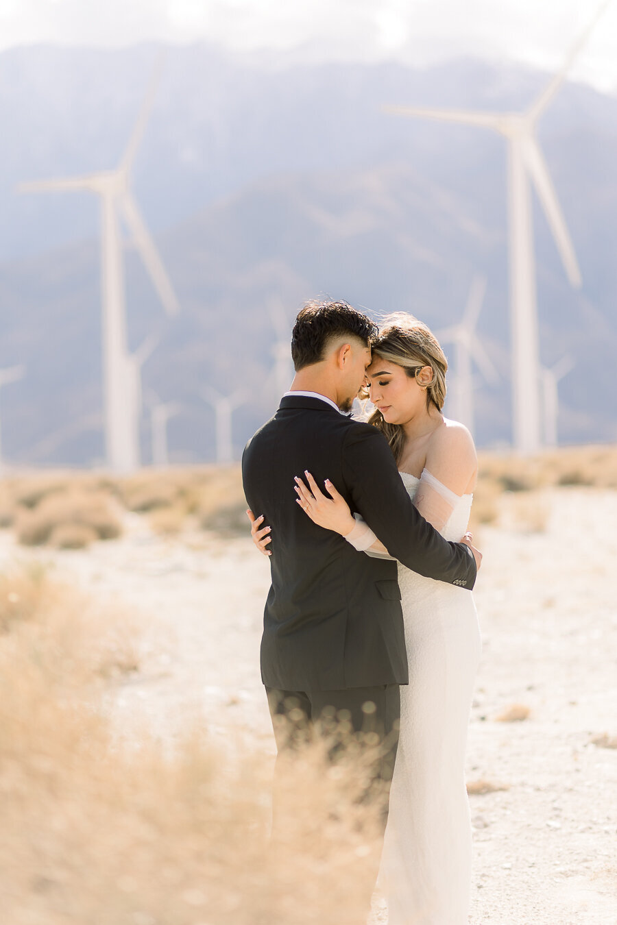 palm-springs-windmills-engagement-photo-session-brenda-nunez-photography-19