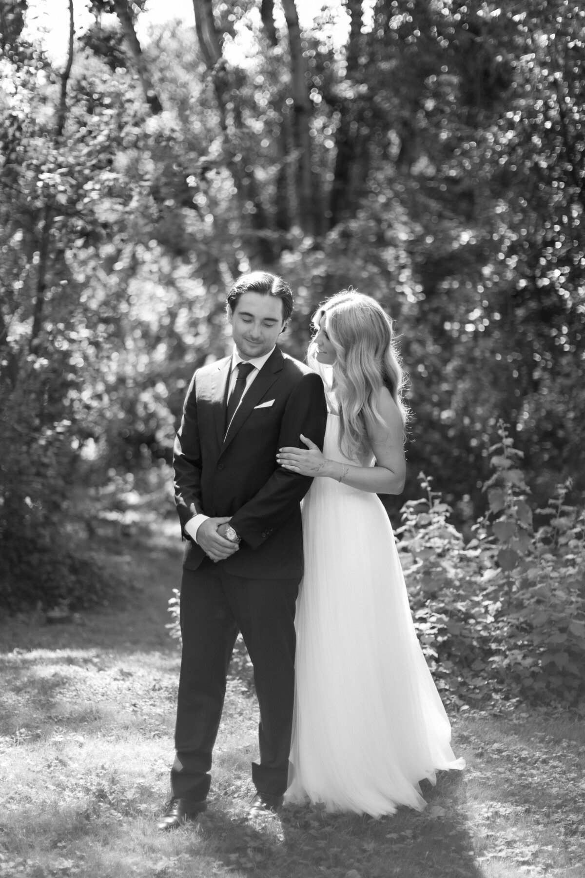 MeghanHemstra-Colourful-Vancouver-Garden-Wedding-20
