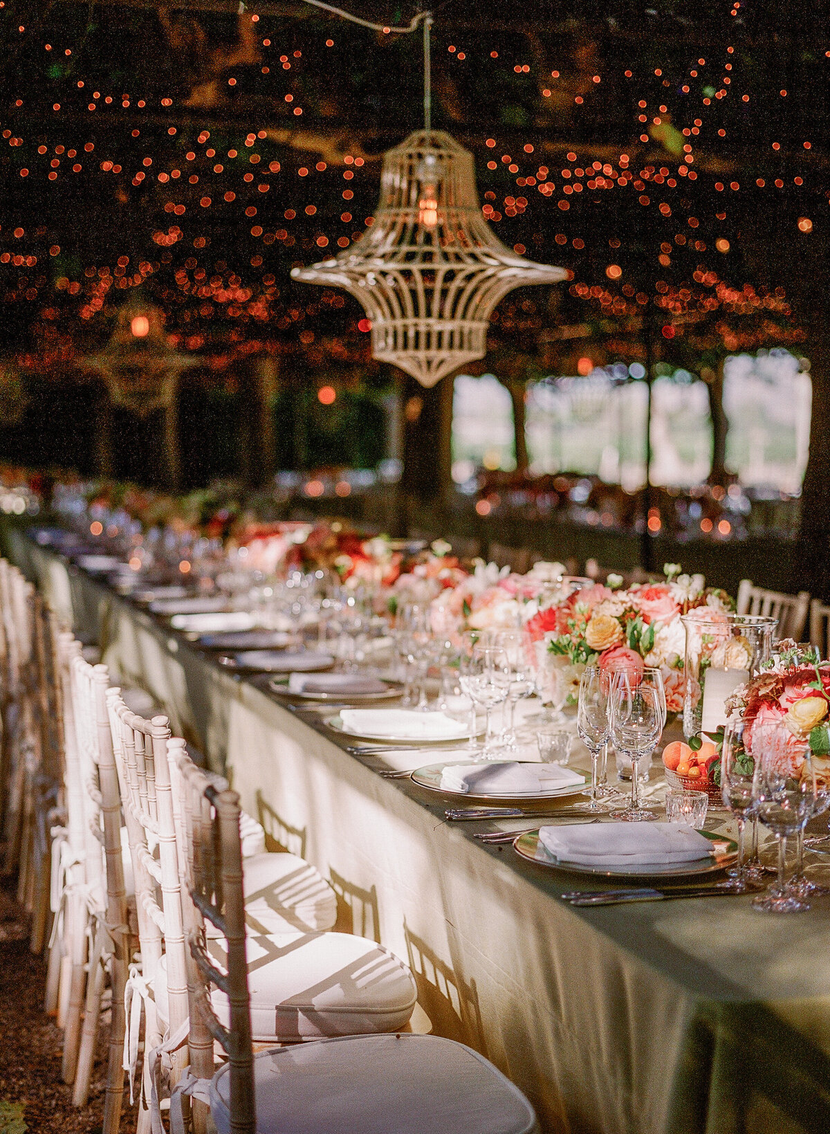 meg-smith-napa-wedding-beaulieuu-garden00041