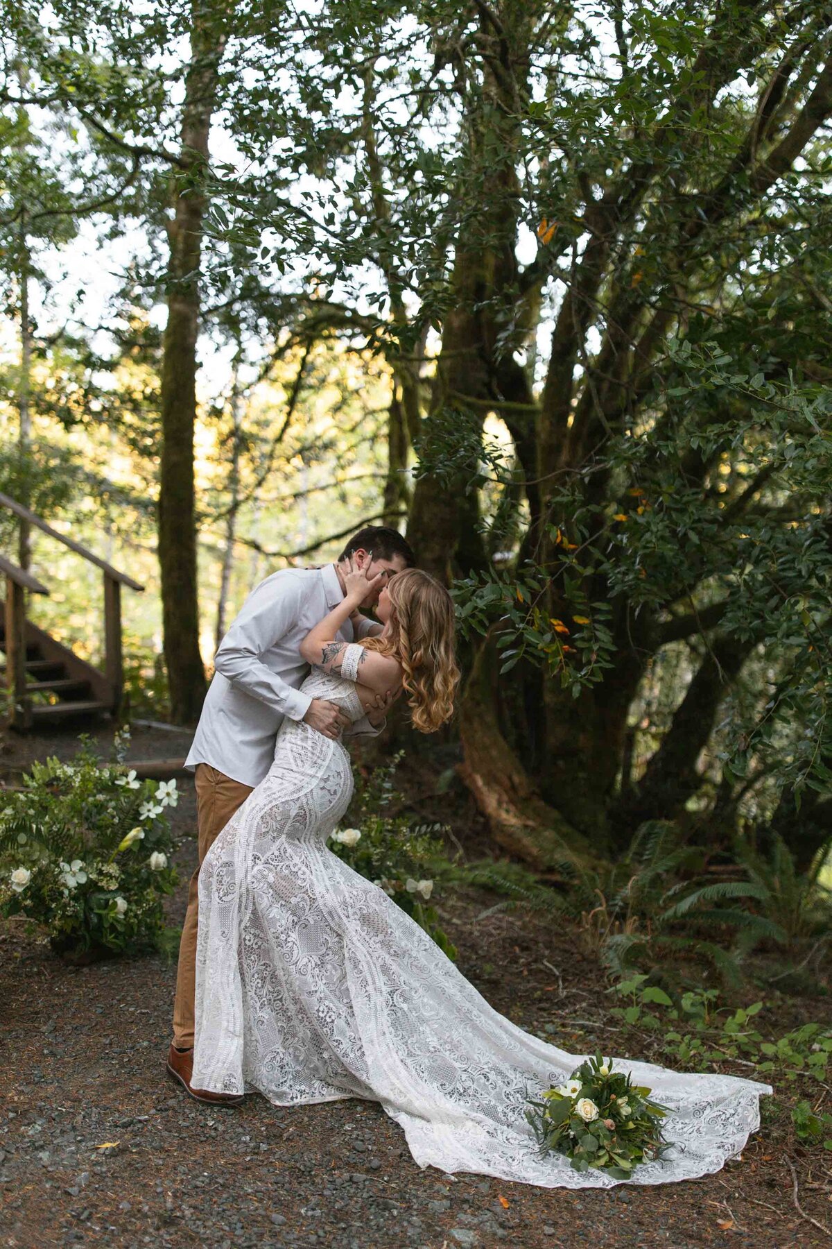 treehouse-elopement-oregon-coast-29