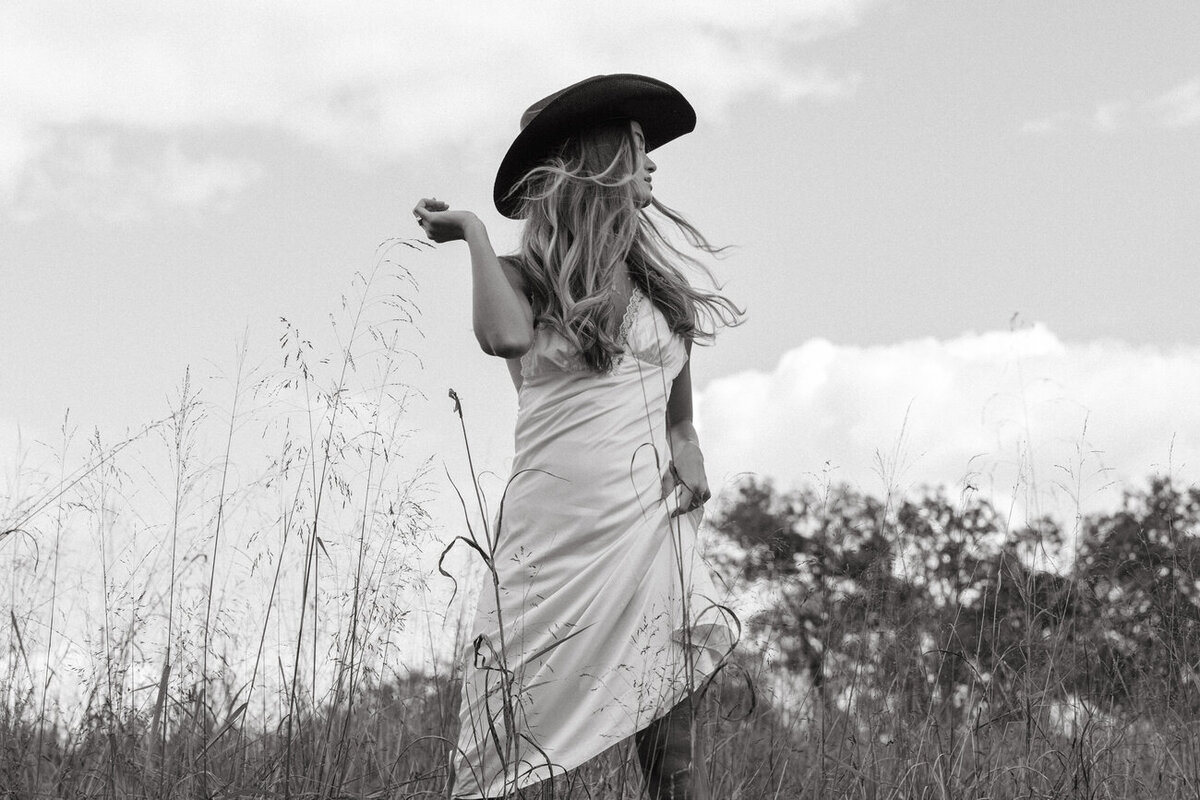 cinematic-portrait-photography-nicole-schuler-19