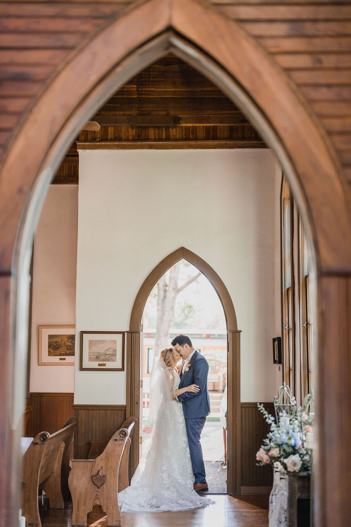 Chantilly-Chic-Celebrations-Tara-Tomlinson-Elope-Tampa-Andrews-Memorial-Chapel-Dunedin-2