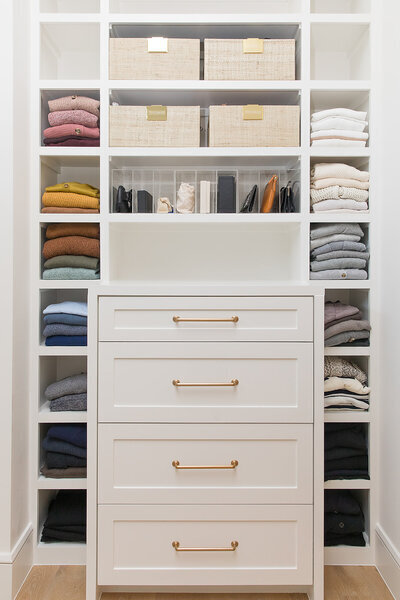 Closet 1 