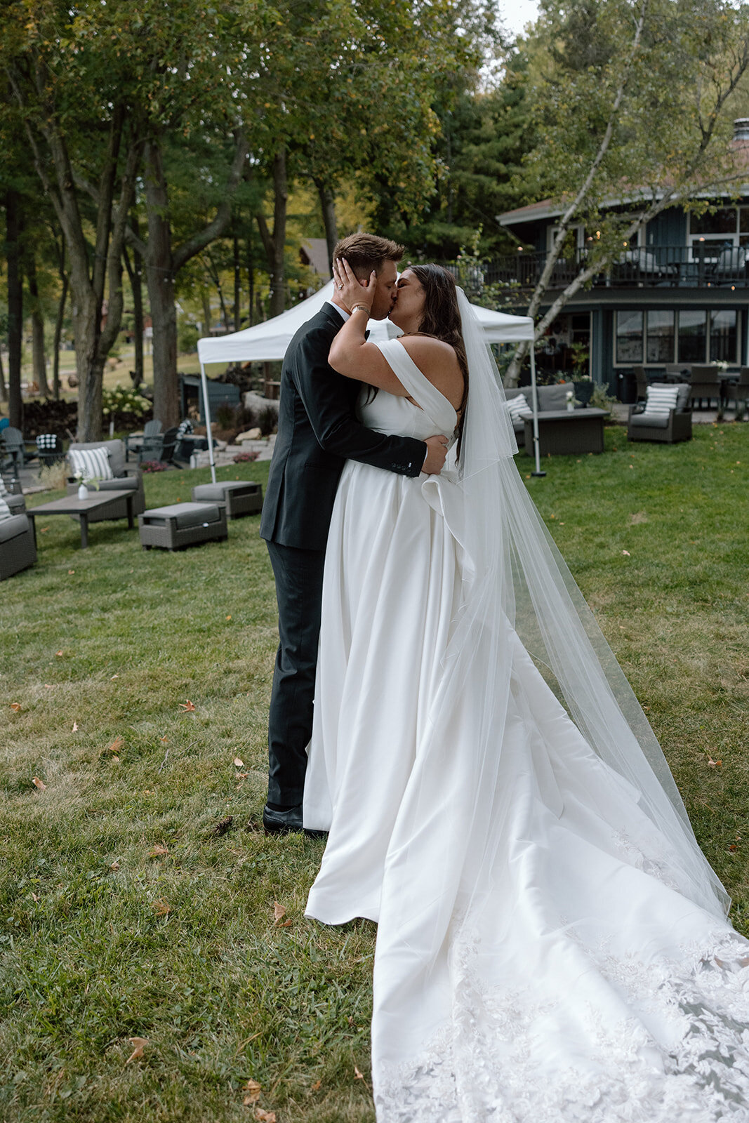 reedsburg-backyard-wedding-78