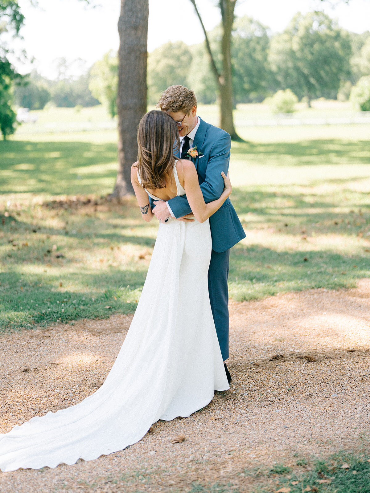 haley-hill-wedding-first-look-17_websize