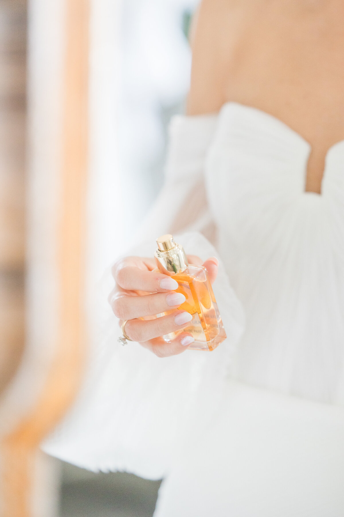 The Estate at Via Las Palmas Palm Springs Light and airy spring wedding southern california wedding venue luxury photography-75