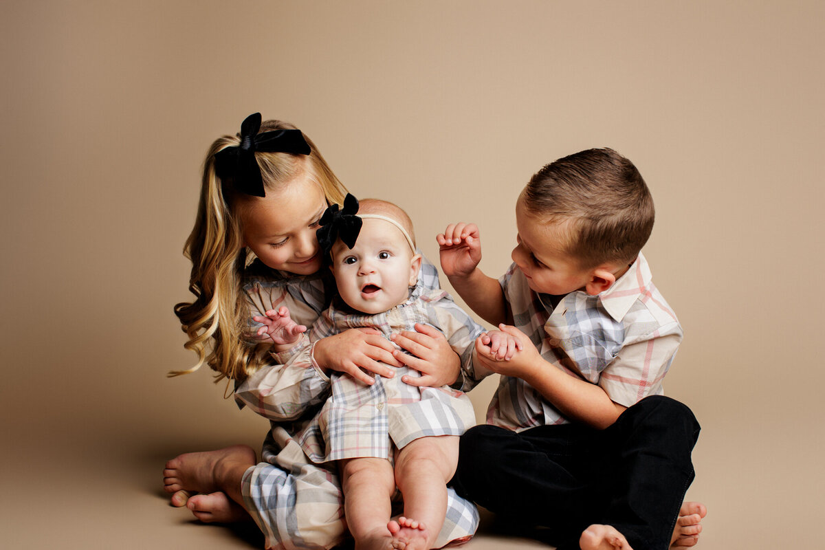 Cave Springs Children's photographer, kids portrait studio near me Cave Springs AR, best child photographer Cave Springs AR
