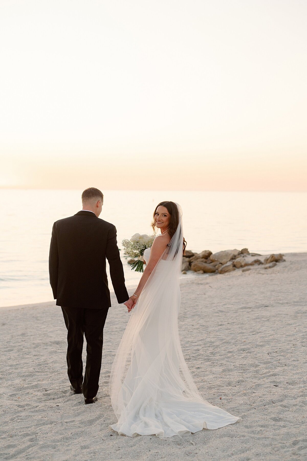 Lido-Beach-Resort-Wedding_0076