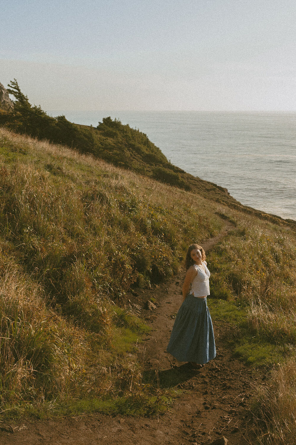 maggie-manzanita-senior-photos-in-cannon-beach-senior-photography-by-emily-noelle-photo-67