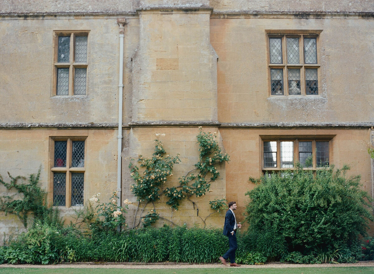cotswolds-film-wedding-photographer-destination120