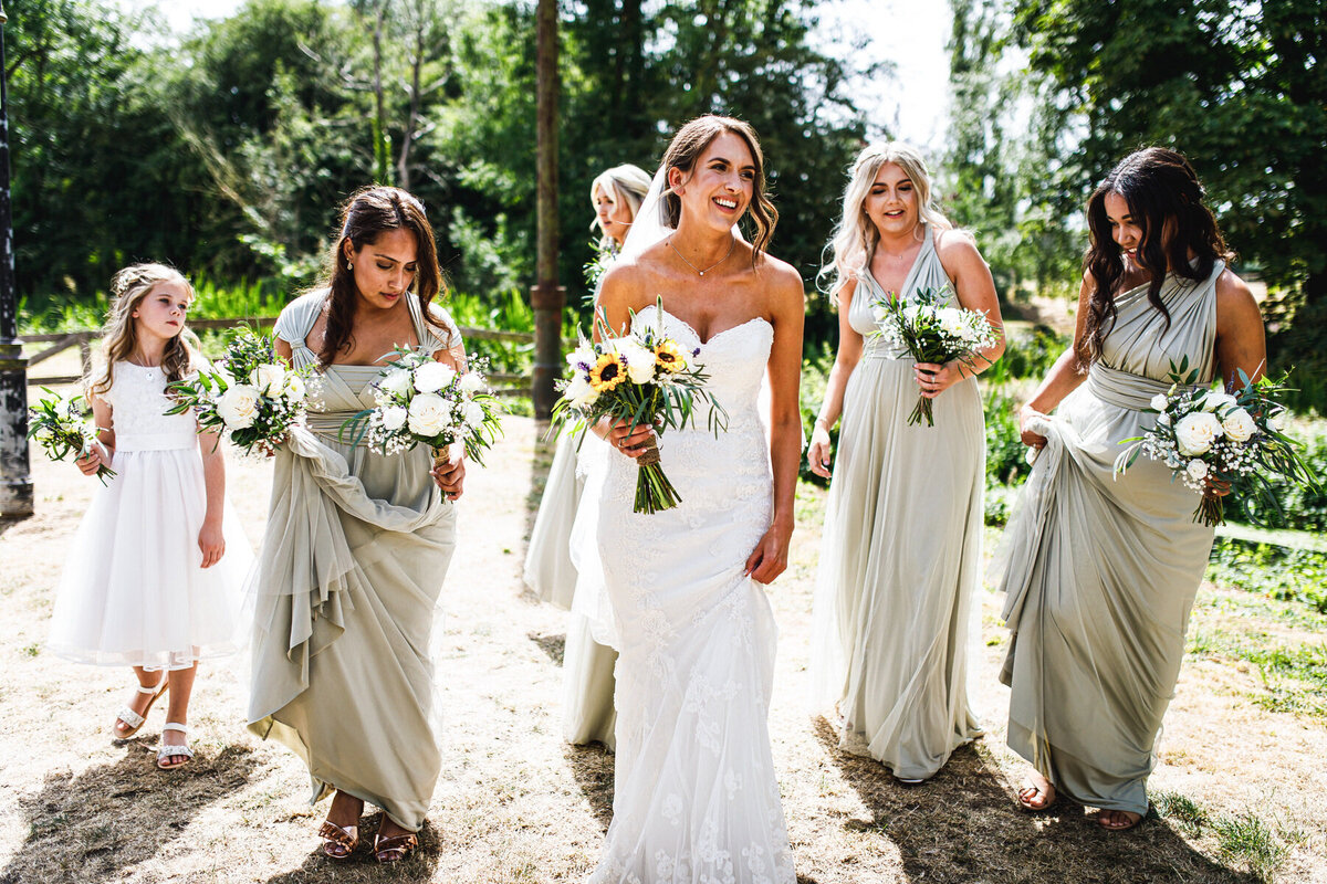 Natural Wedding Photographer Kent_CL charlottesimon The Granary--Hertfordshire-127-1