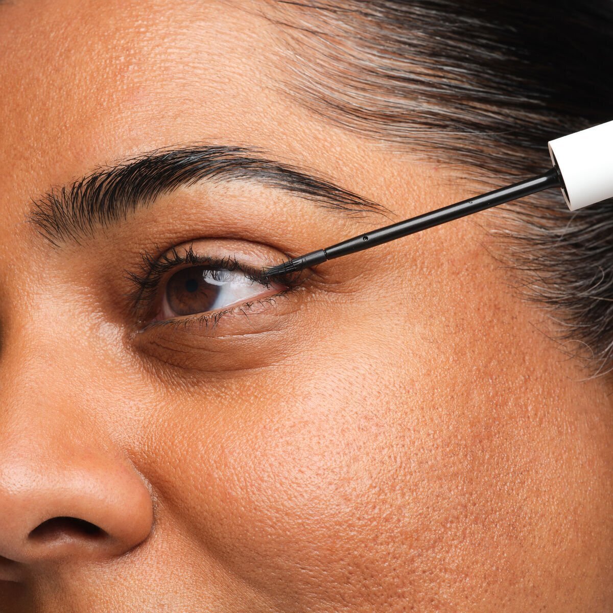 rdn-lash-brow-serum-application