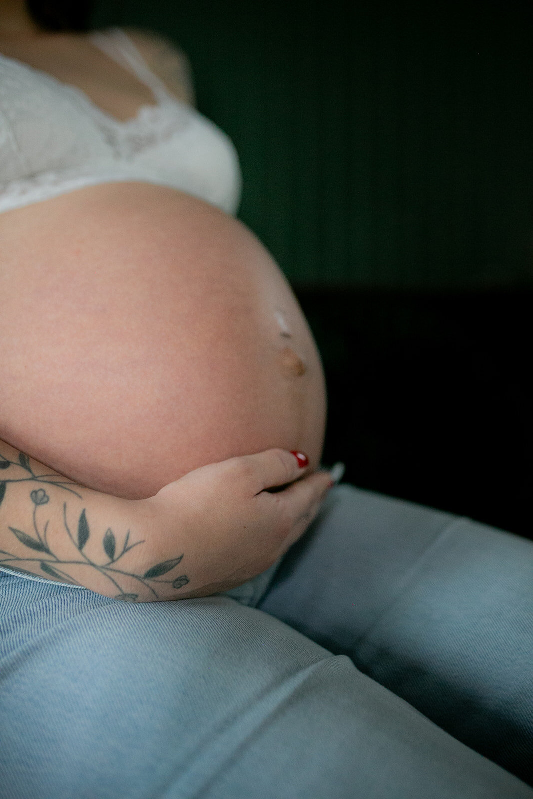 Western-Maternity-Boudoir-13