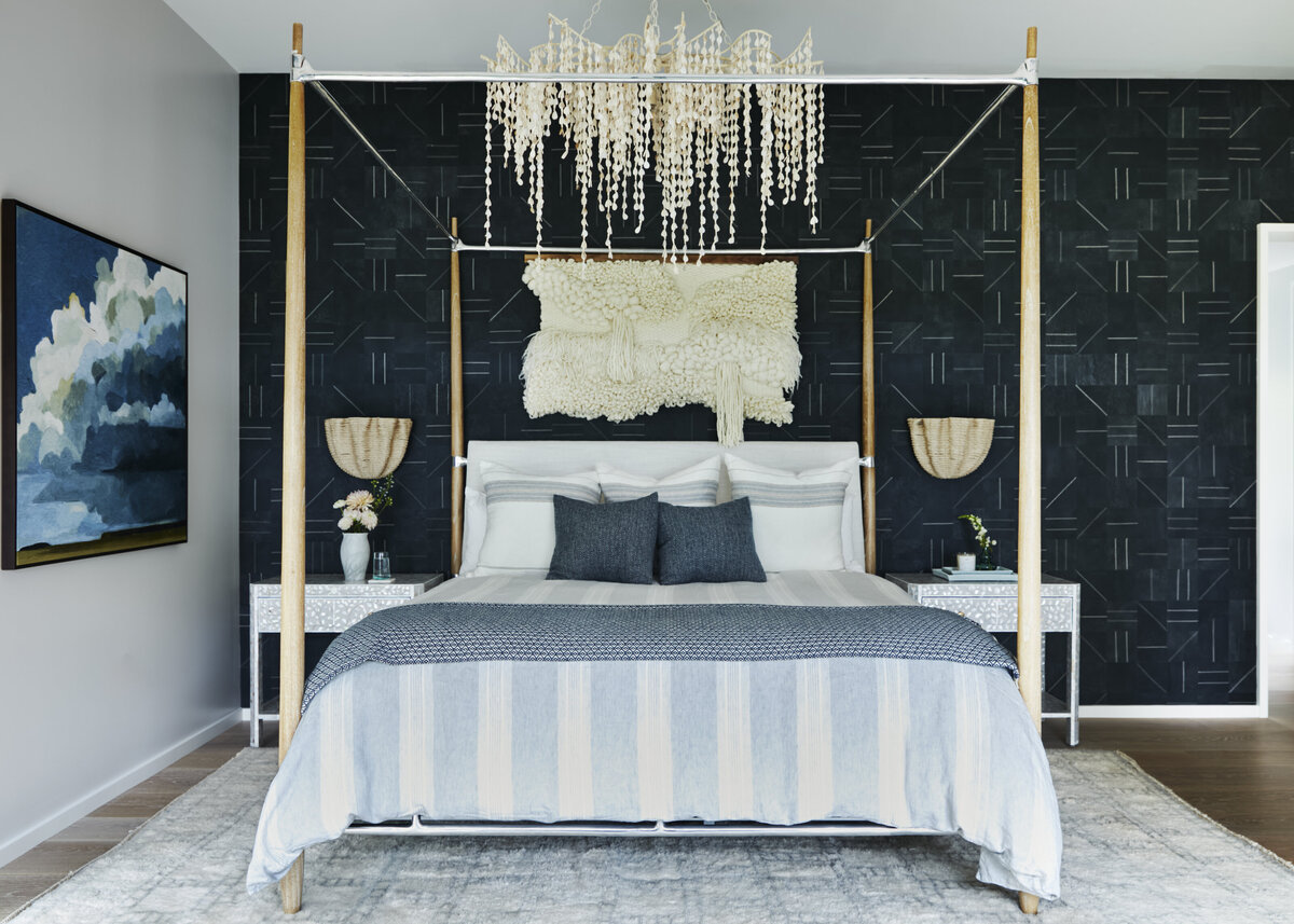 006-navy-primarybed-palecek-markalexander-coastal