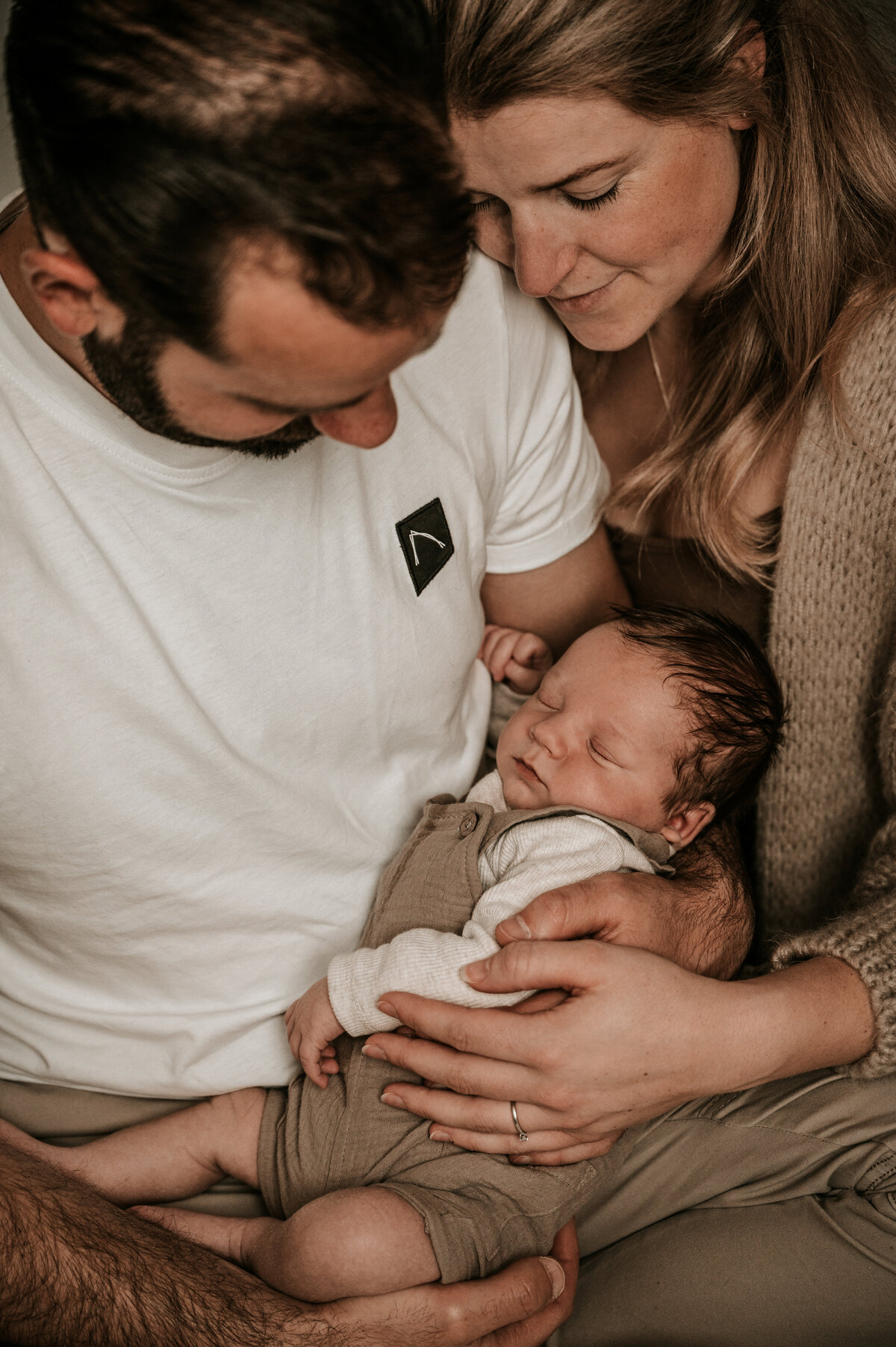 Newbornshoot-newbornfotograaf-lifestyleshoot-fotograafnijmegen-Jiscafotografie-300