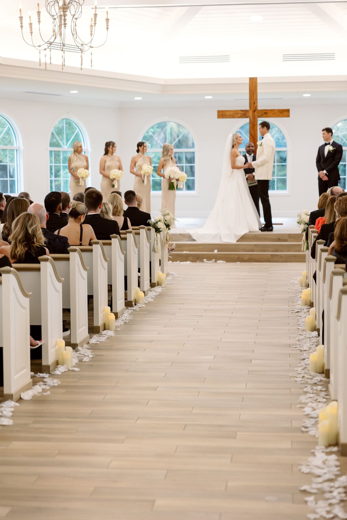 brittany-pannebaker-tampa-florida-destination-wedding-photographer-wedding-chandler-and-cole-tampa-harborside-chapel-284