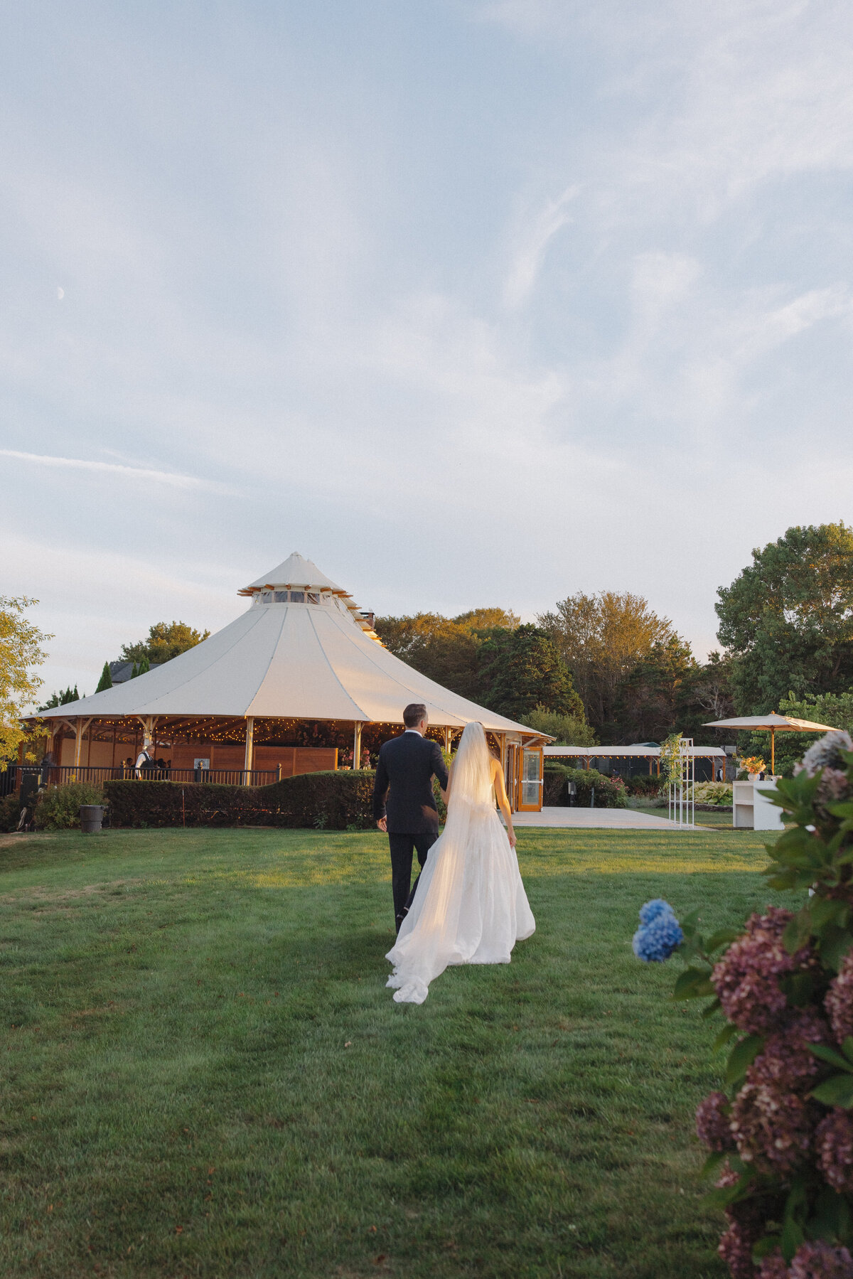 250830JENMAT_adv0244