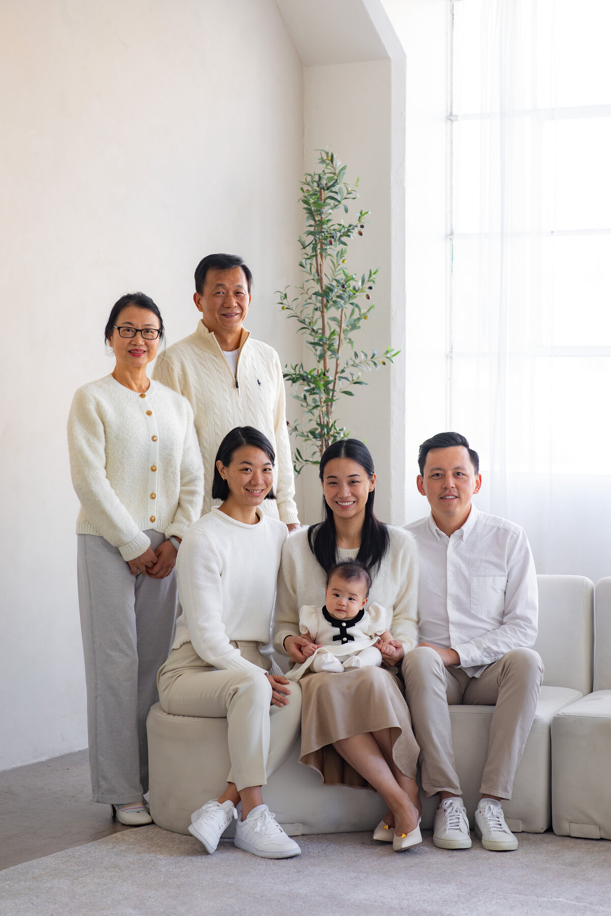 chic-dtla-family-portraits-3