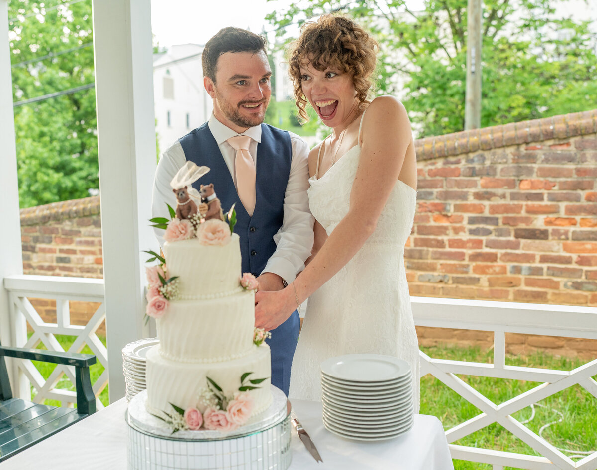 Annie & Sal -2024- Mason Jesmer-502