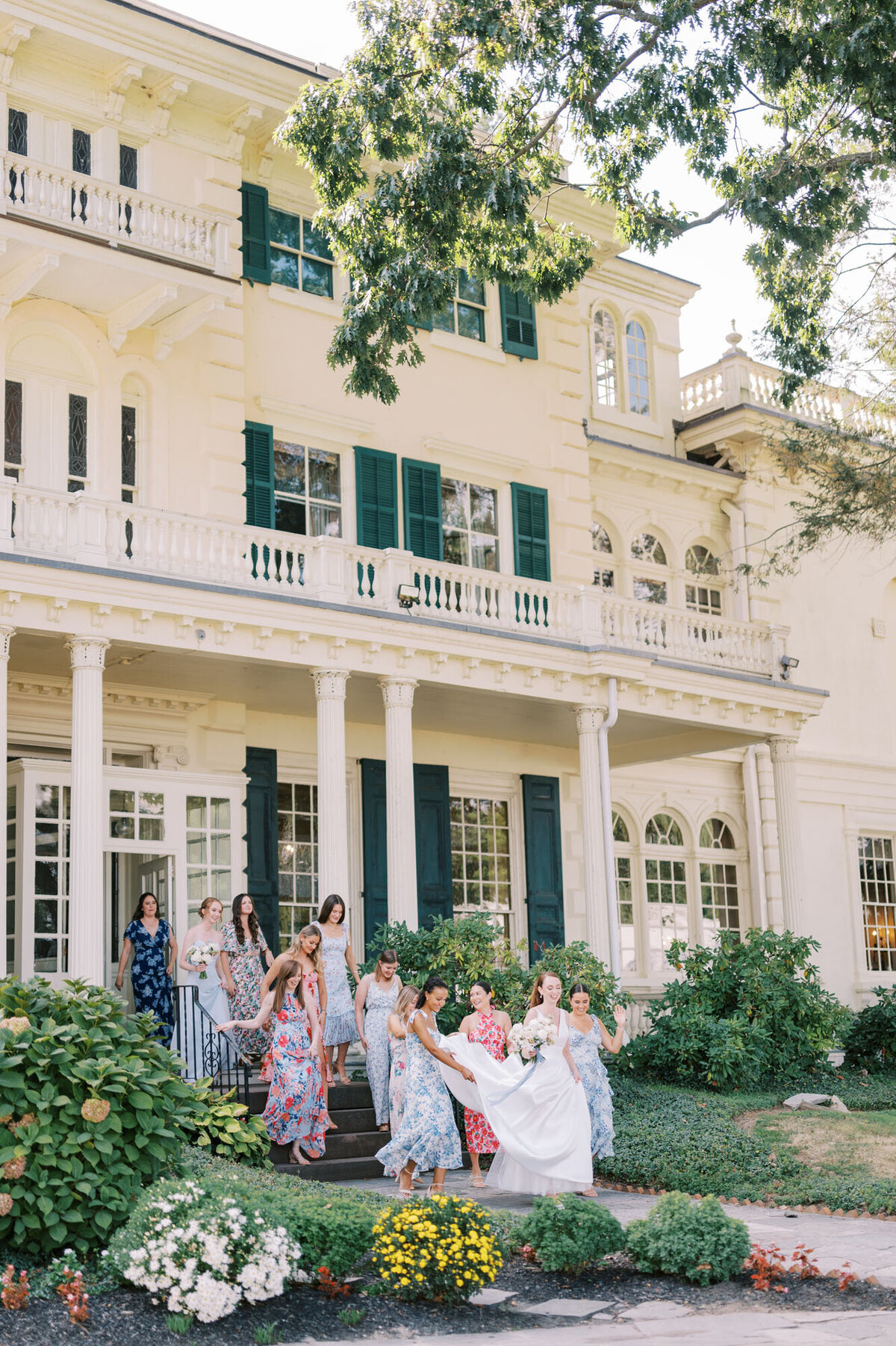 jaclyn-fisher-events-planning-romantic-riverfront-garden-wedding-in-philadelphia-13